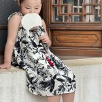【80-150cm+親サイズ】ワンピースorトップス 親子ペア プリント カジュアル - 画像 (4)