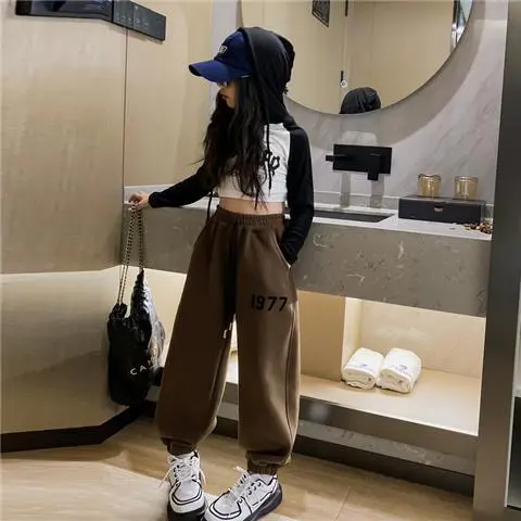 コーヒー色