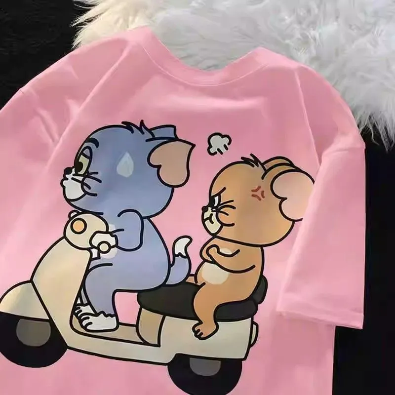 ピンク