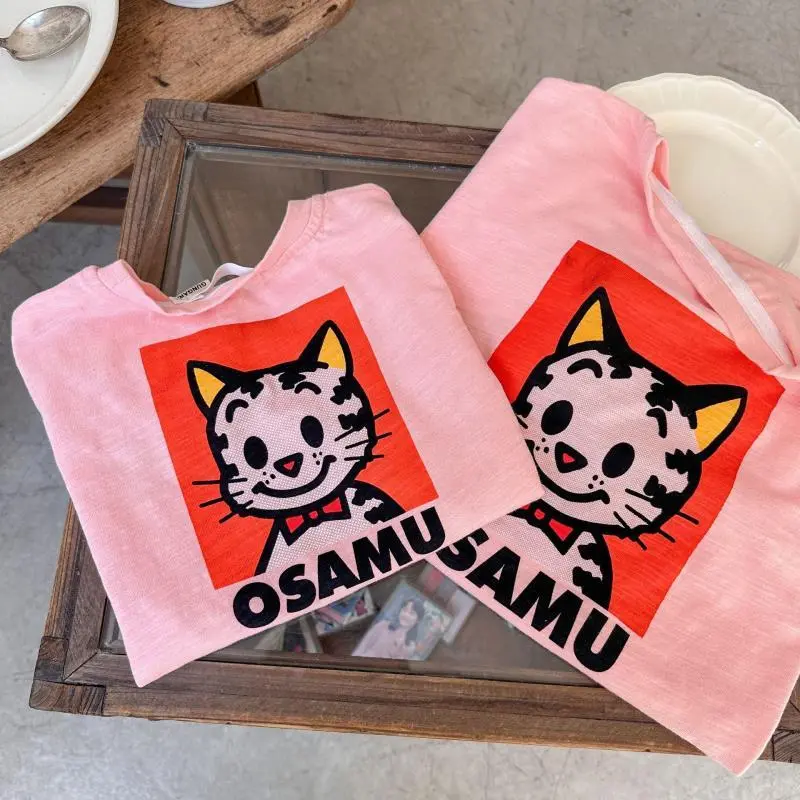 ピンク