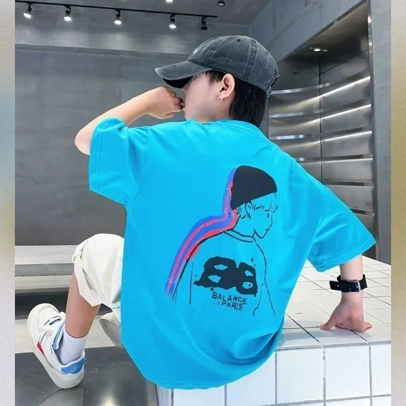 ブルー