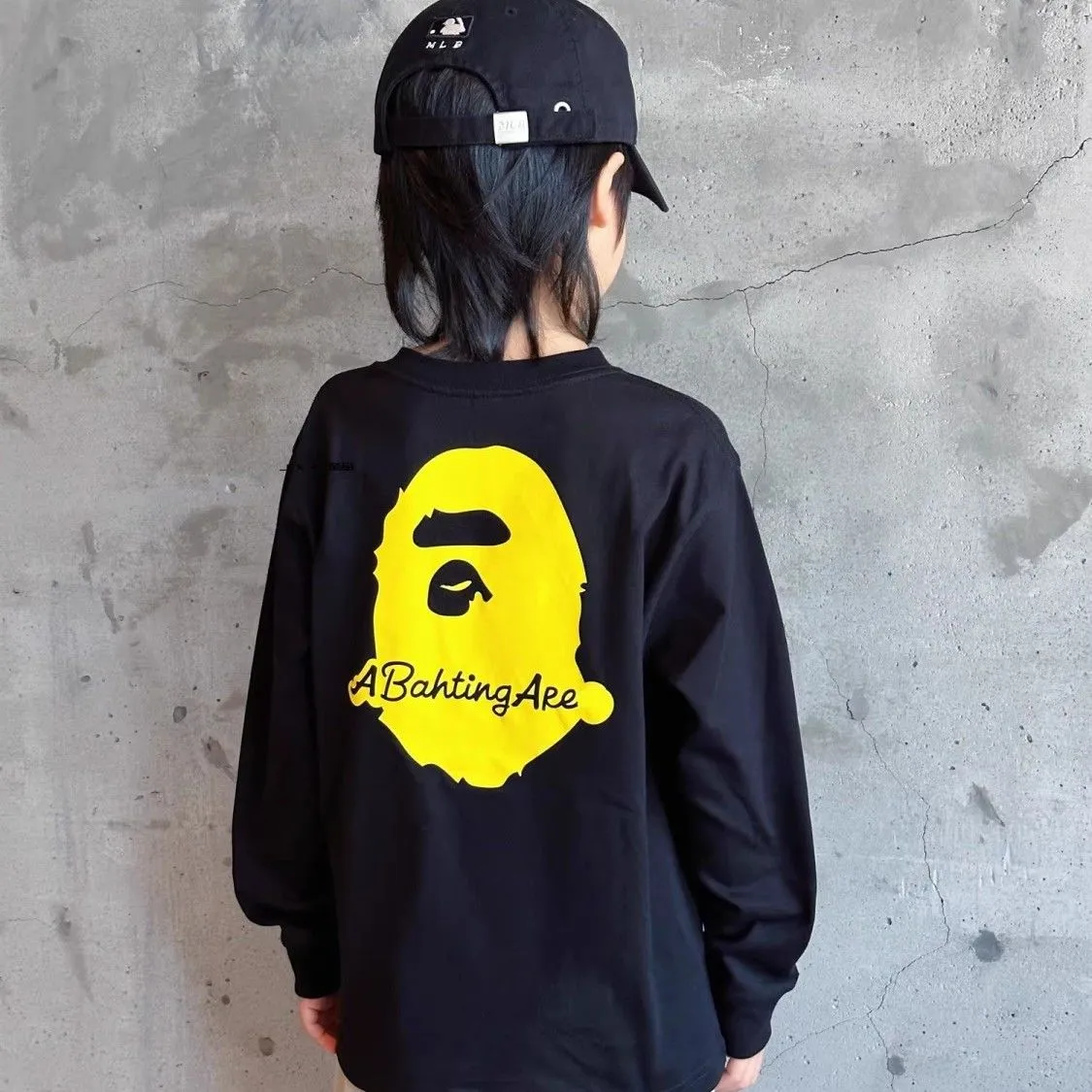 ブラック