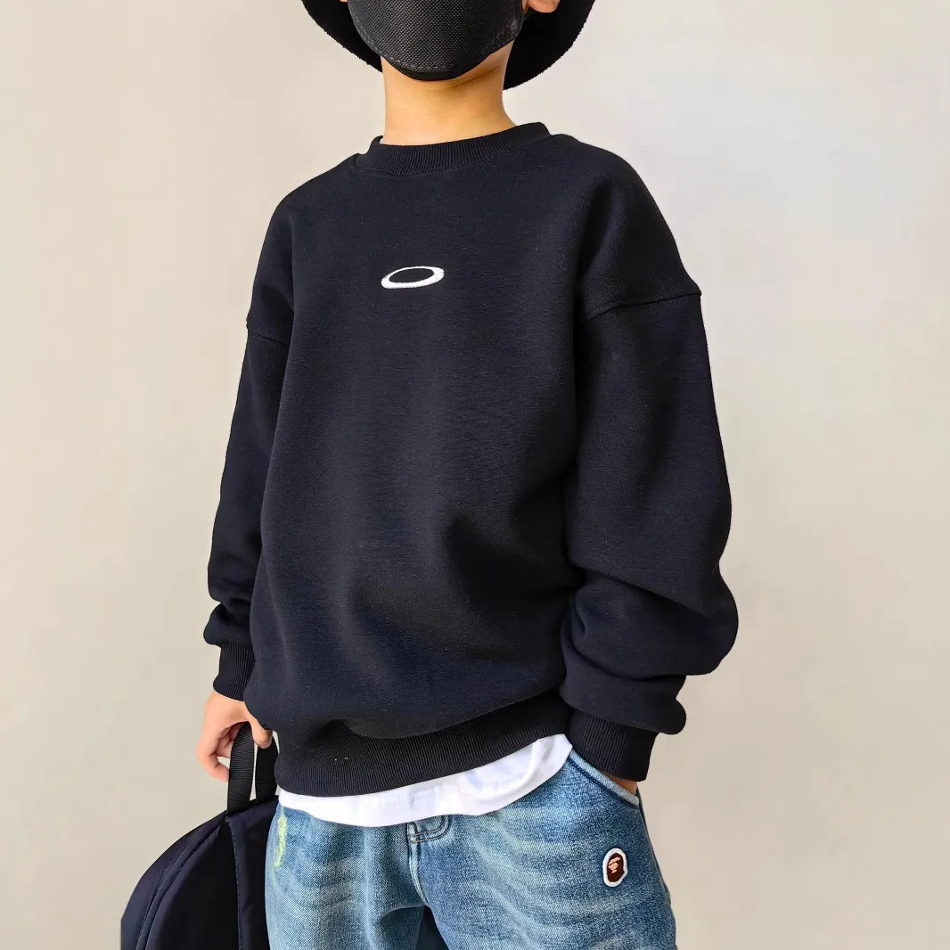 ブラック