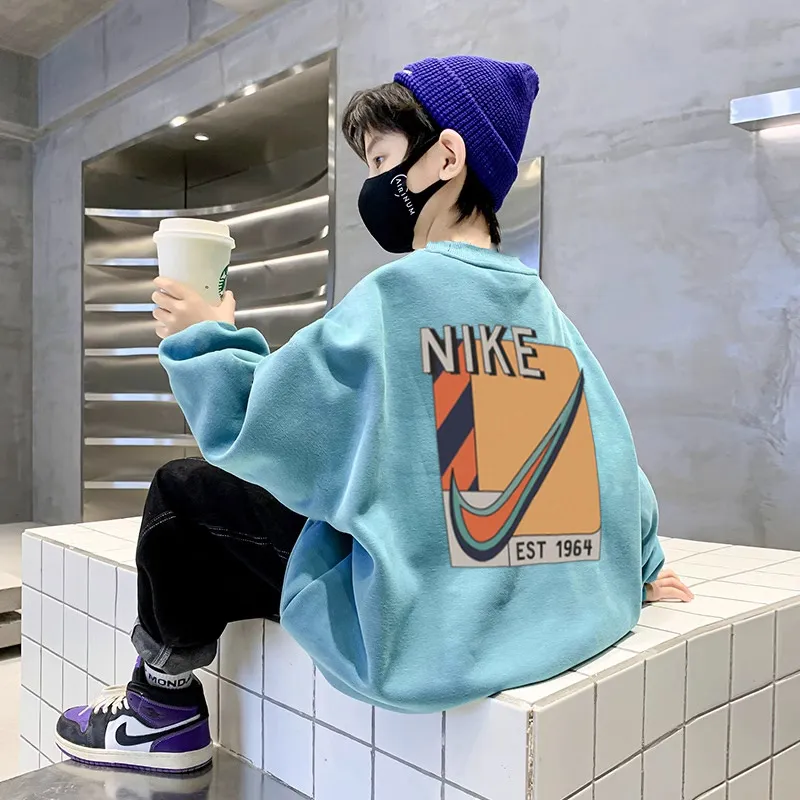 ブルー