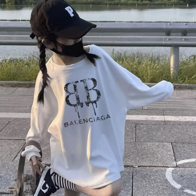 ホワイト