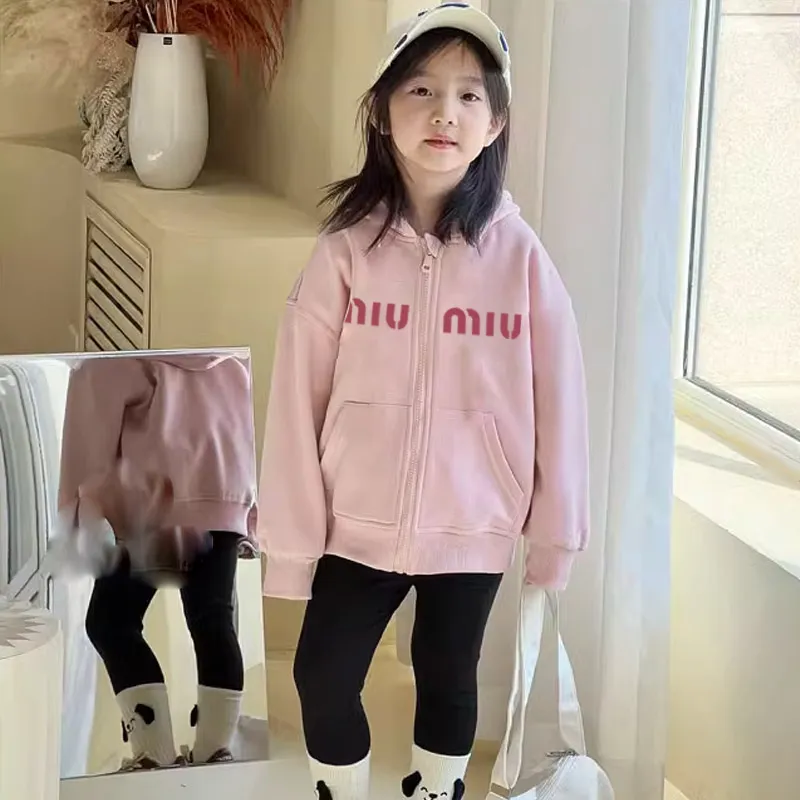 ピンク