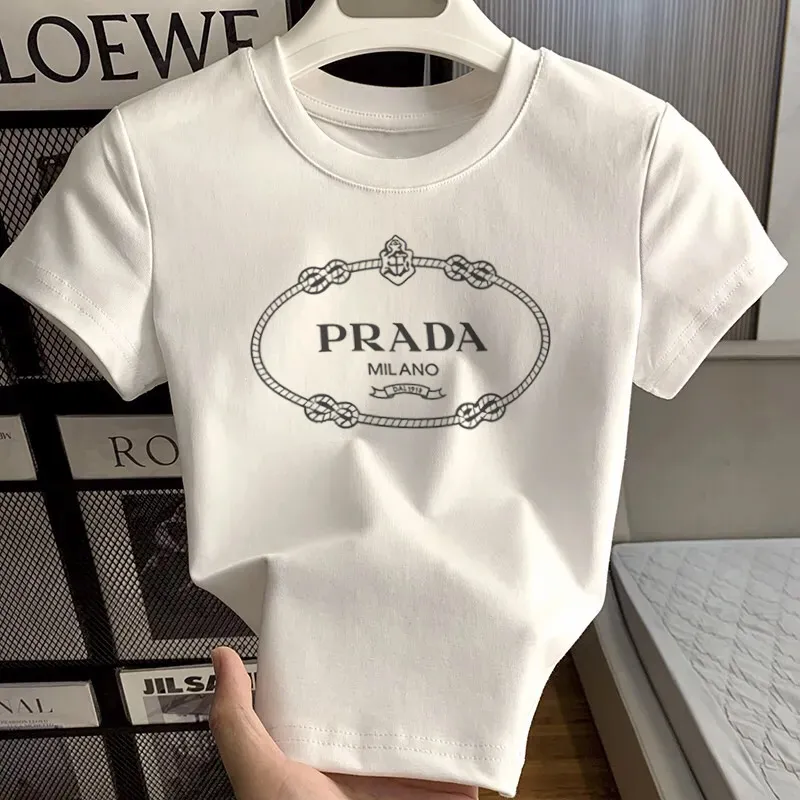ホワイト