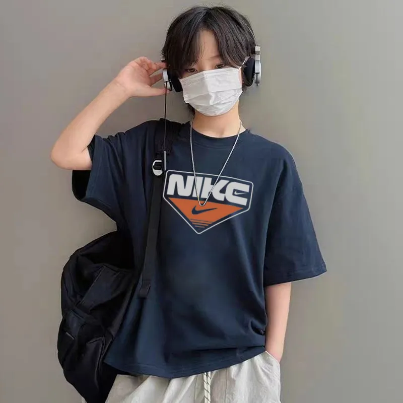 ネイビー