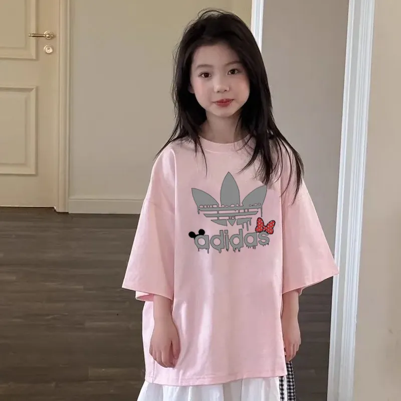 ピンク