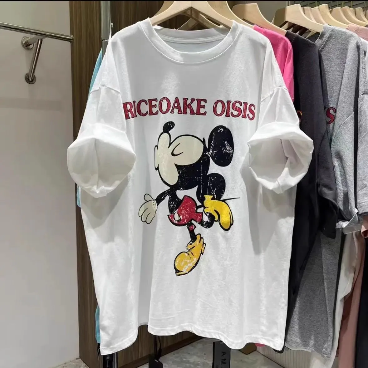 ホワイト