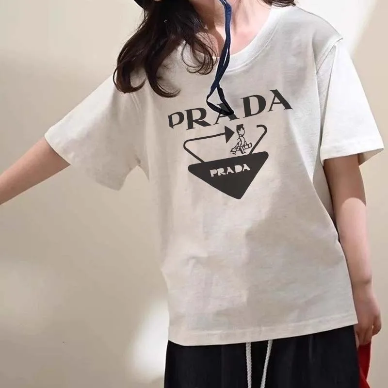 ホワイト